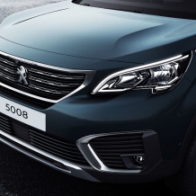 Nový Peugeot 5008 - SUV vstupuje do novej dimenzie