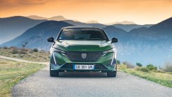 Nový model PEUGEOT 308 pripomína 211. výročie značky Peugeot