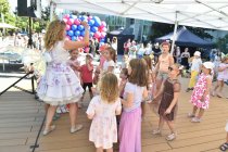 Rozlúčka s letom, na palube jednorožca