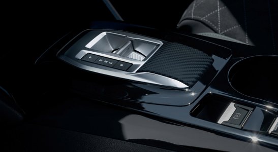 Nový atraktívny ovládač automatickej prevodovky pre modely Peugeot 208 a 2008