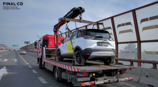 Nový Opel Crossland - presun na vystavovanie