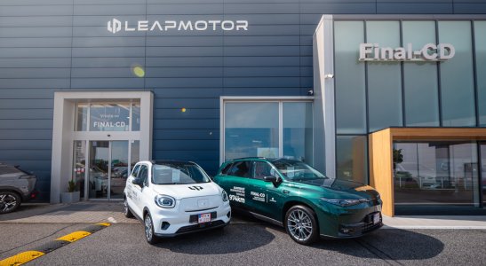 Otvorili sme nové prevádzky Leapmotor