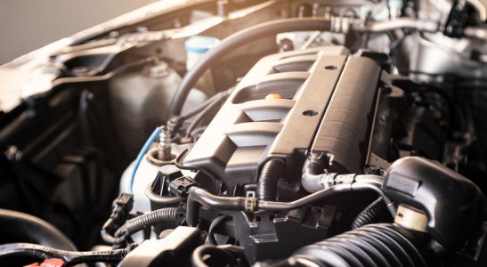 Spaľovací motor je srdce automobilu
