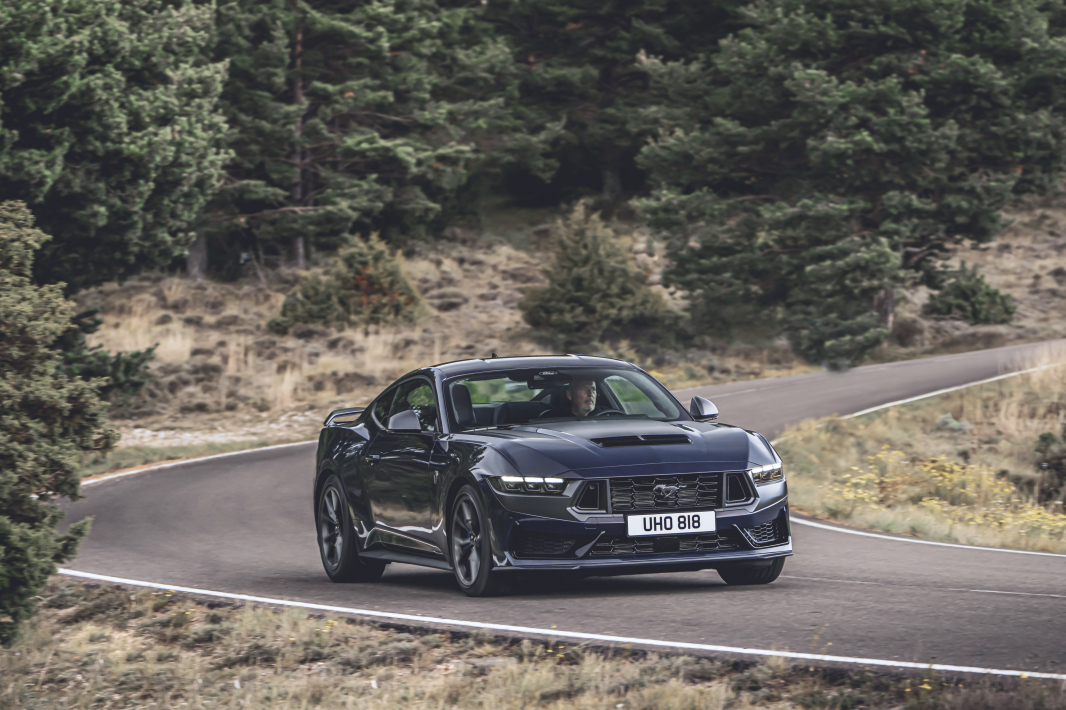 Ford Mustang GT - legenda amerických muscle cars s ikonickým V8 Ford Mustang GT - legenda amerických muscle cars s ikonickým V8