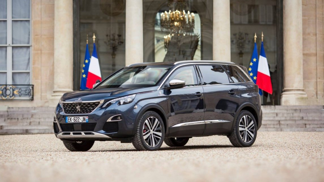 OD MODELU PEUGEOT 604 PO PEUGEOT 5008. HISTÓRIA PREZIDENTSKÝCH VOZIDIEL PEUGEOT 