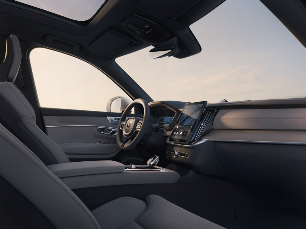 Nové a vylepšené – najlepšie Volvo XC90 v histórii Nové a vylepšené – najlepšie Volvo XC90 v histórii