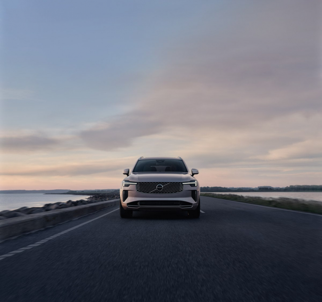 Nové a vylepšené – najlepšie Volvo XC90 v histórii Nové a vylepšené – najlepšie Volvo XC90 v histórii