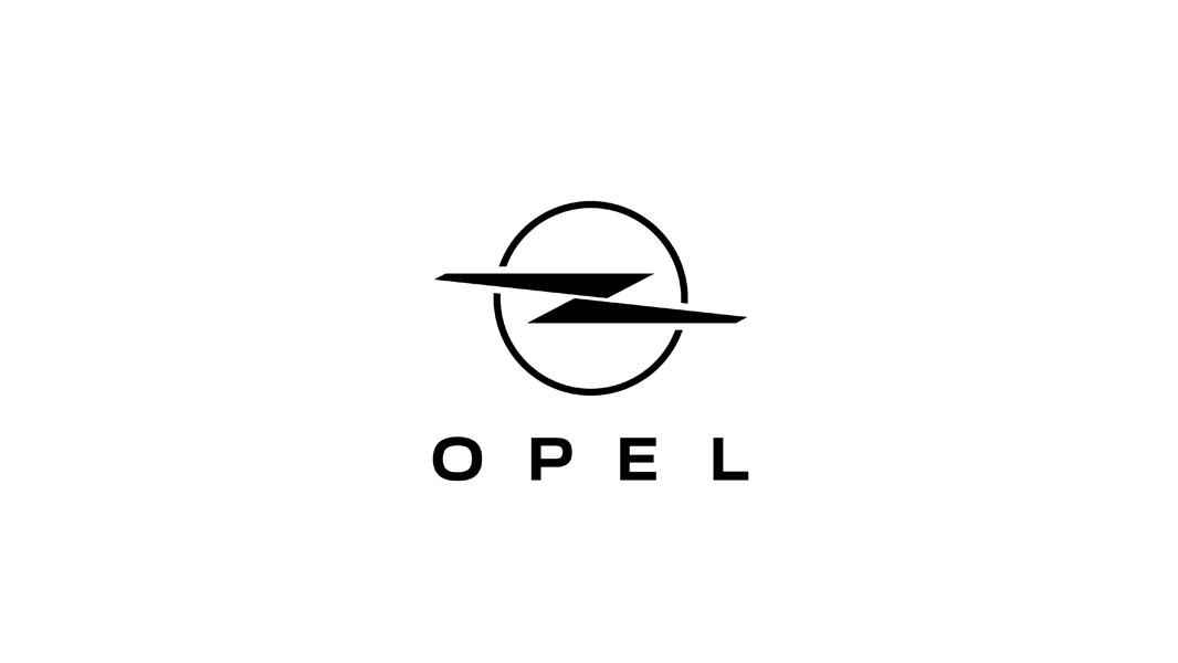 Opel predstavil nový kultový znak blesku