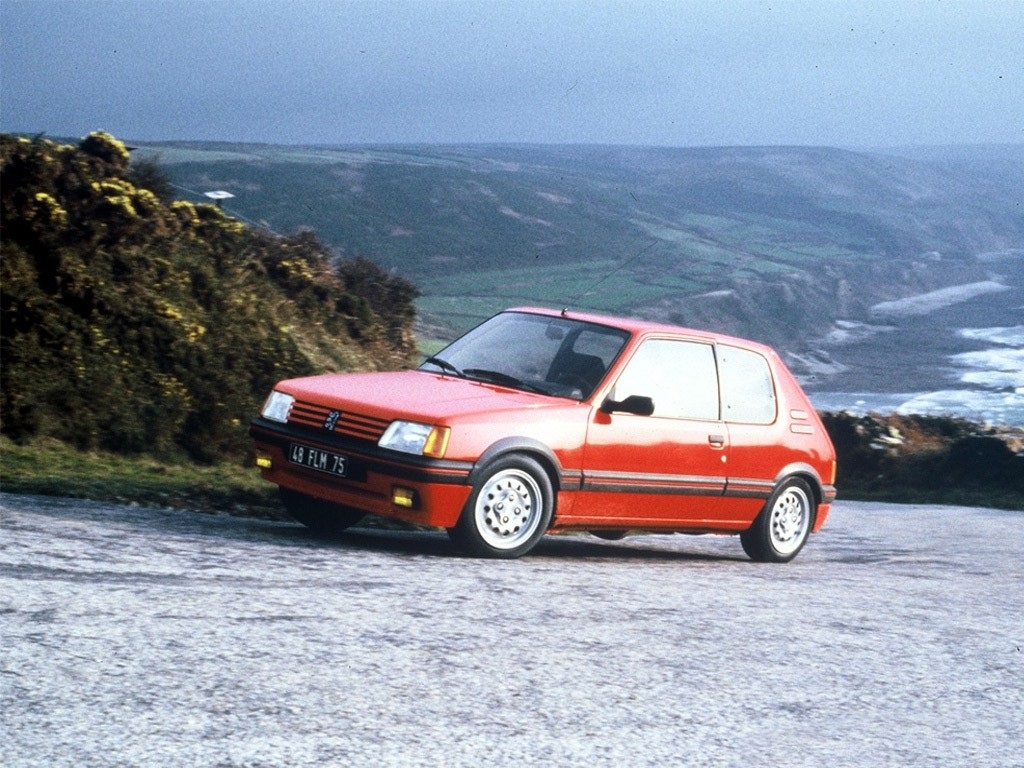 Peugeot 205 GTi je rozhodne jedna z nejväšších legiend značky