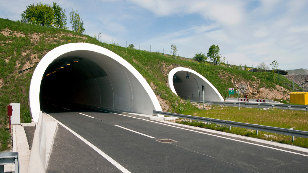 Tunel Karpaty BUDE!?