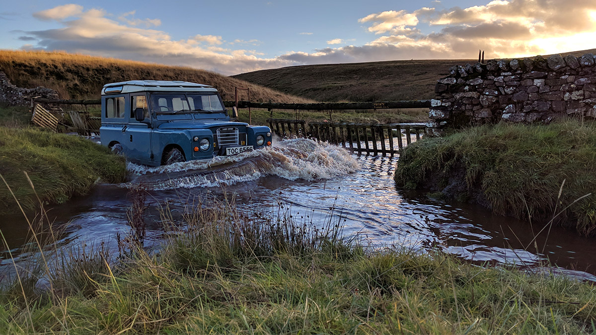 Legendárny Land Rover Defender