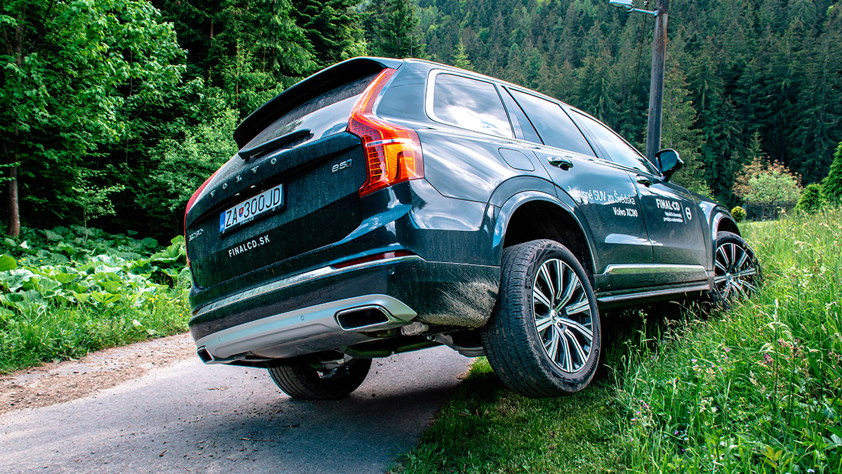 Volvo XC90 v teste prekvapilo veľmi schopným pohonom všetkých kolies