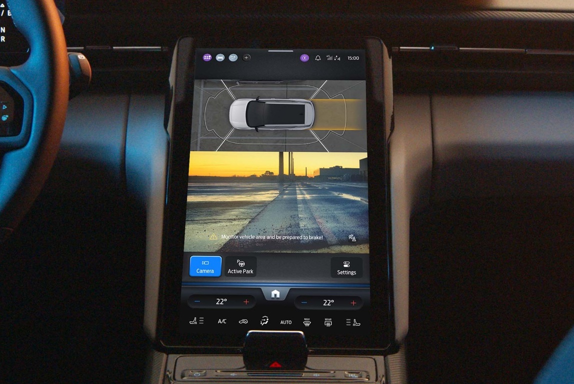 360-stupňov&aacute; kamera