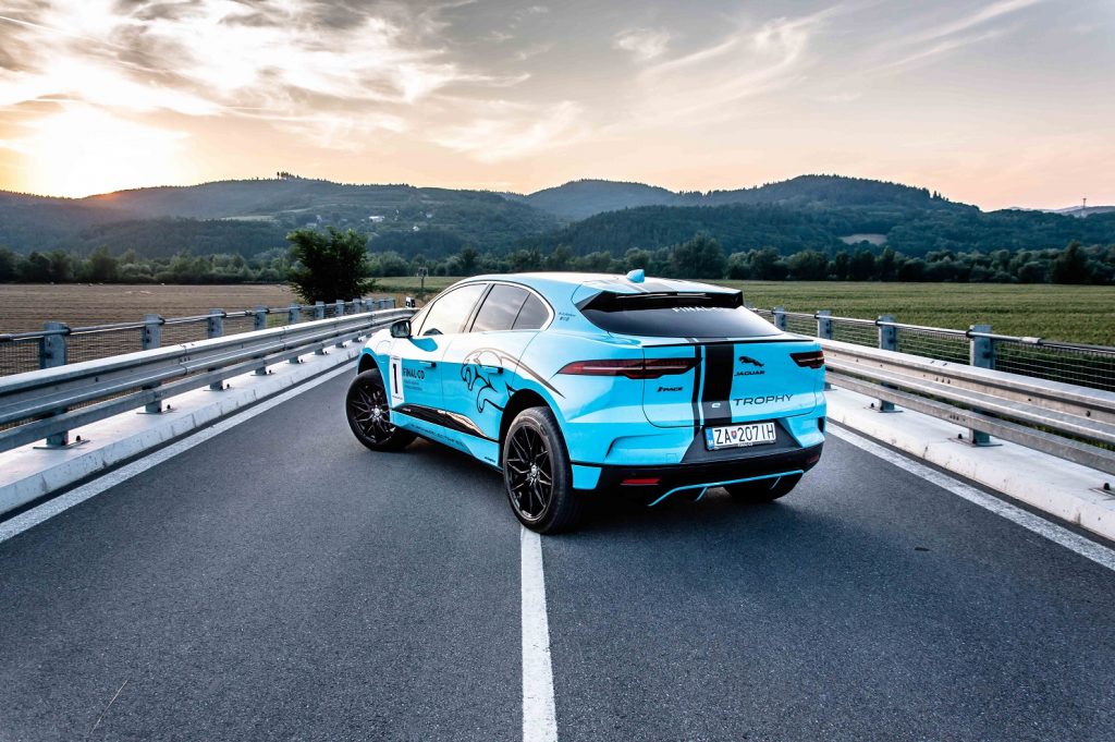 Test: Jaguar I-Pace – Dotyk budúcnosti
