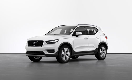 VOLVO XC40 T2 Momentum MT6