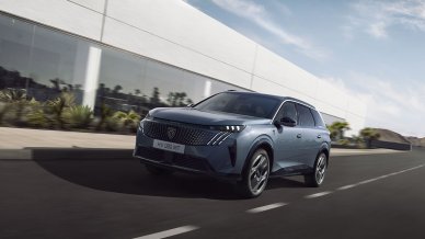 PEUGEOT 5008 new