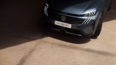 PEUGEOT 5008 new