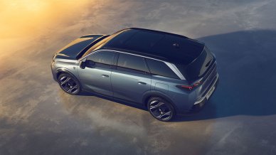 PEUGEOT 5008 new