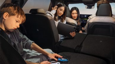 PEUGEOT 5008 new