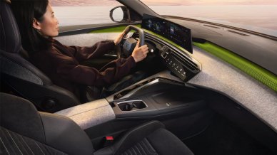 PEUGEOT 5008 new