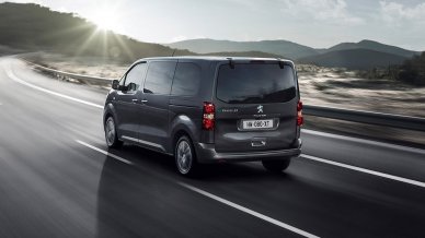 PEUGEOT e-Traveller