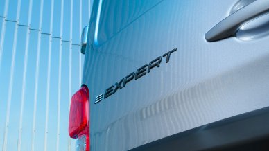 PEUGEOT Expert new