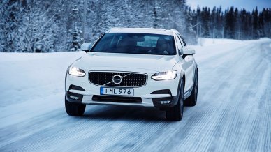 Volvo V90 Cross Country