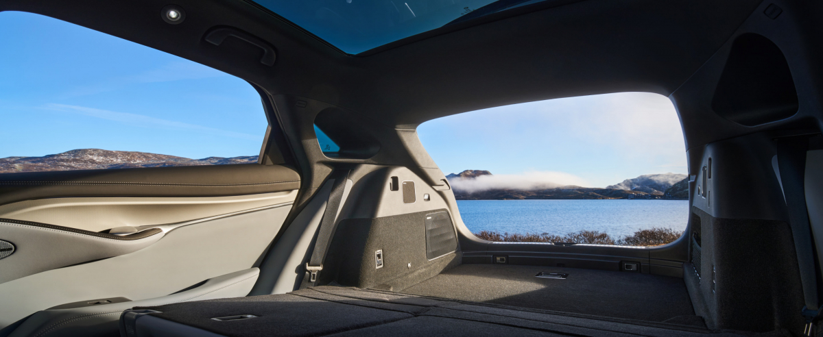 BYD SEALION 7