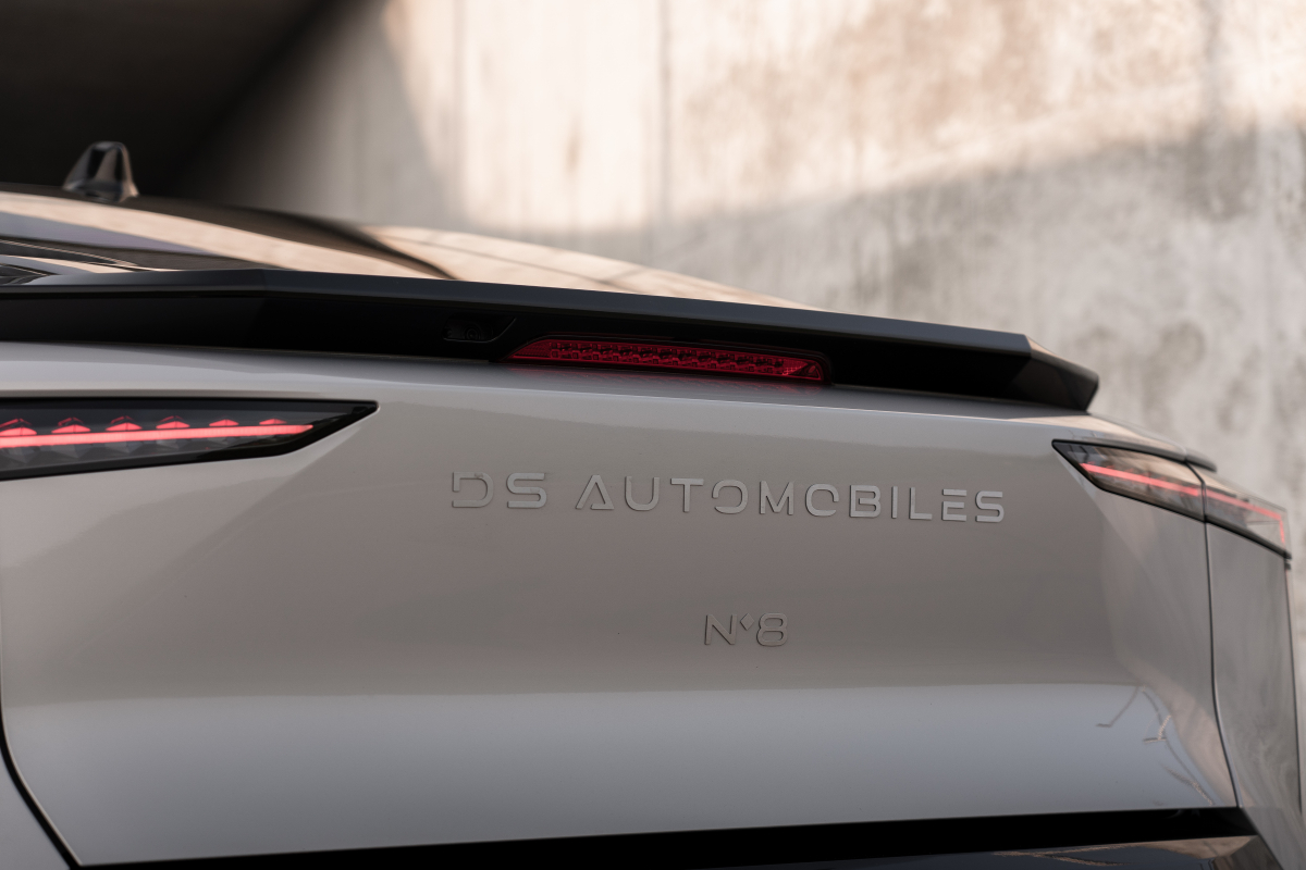 DS N°8
