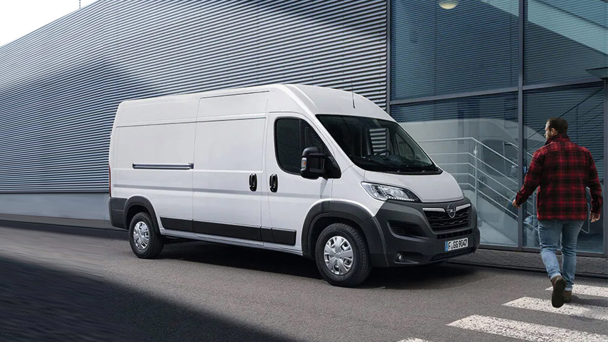 Opel Movano Van