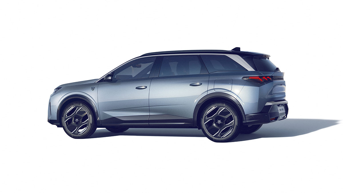 PEUGEOT 5008 new