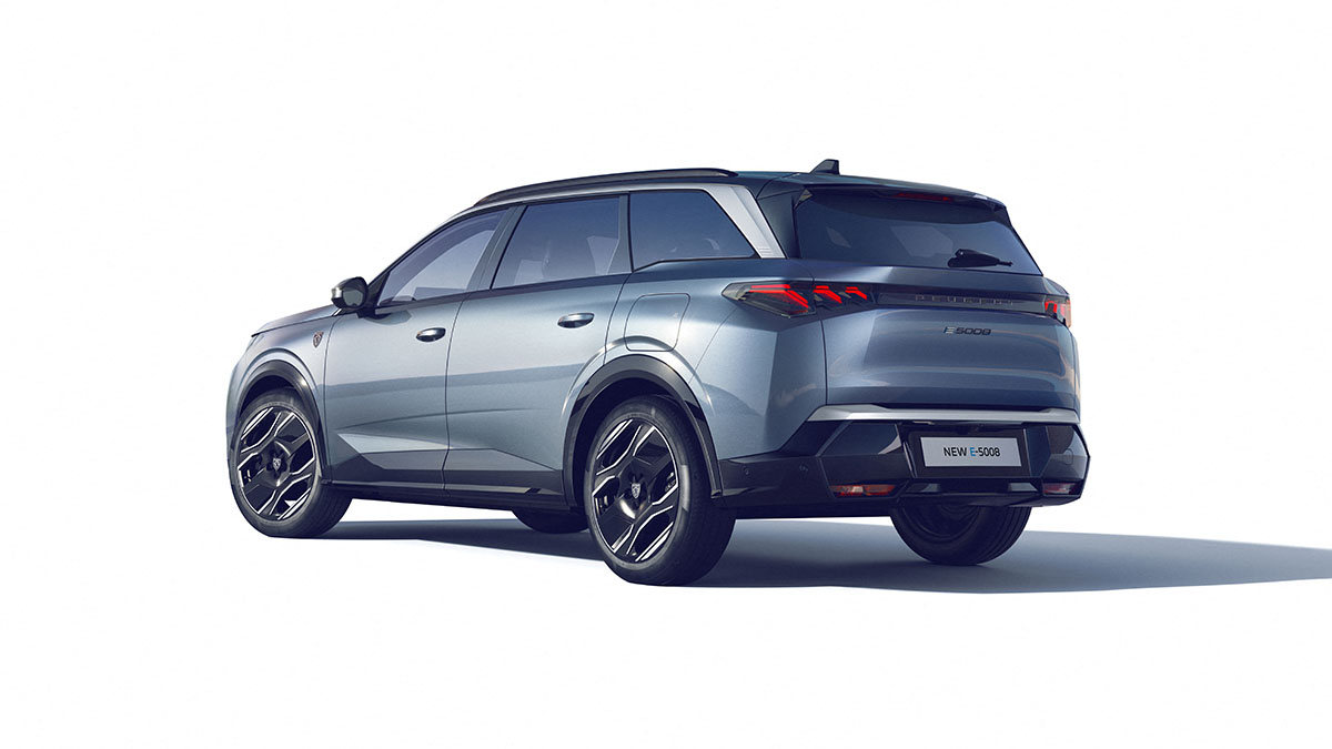 PEUGEOT 5008 new