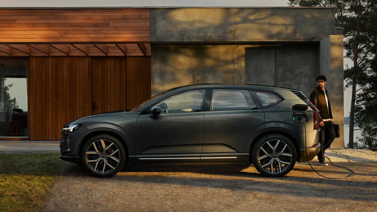 Volvo EX60