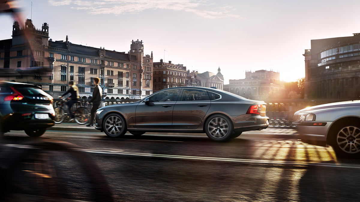 Volvo S90