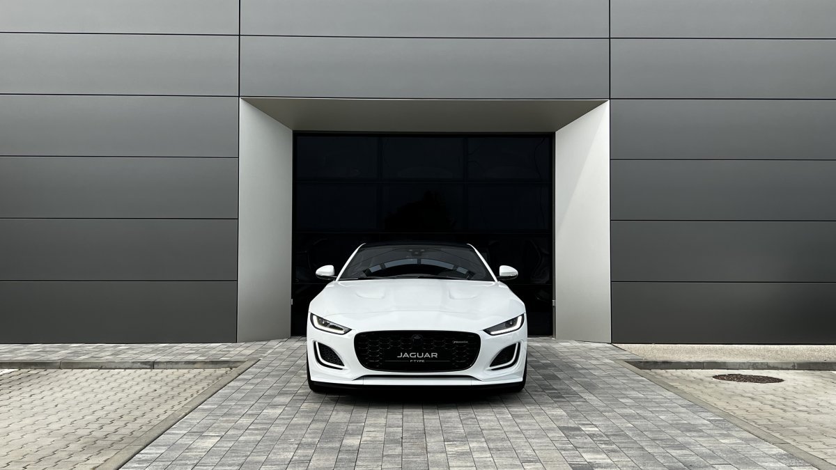 Jaguar F-TYPE 2.0 I4 R-Dynamic