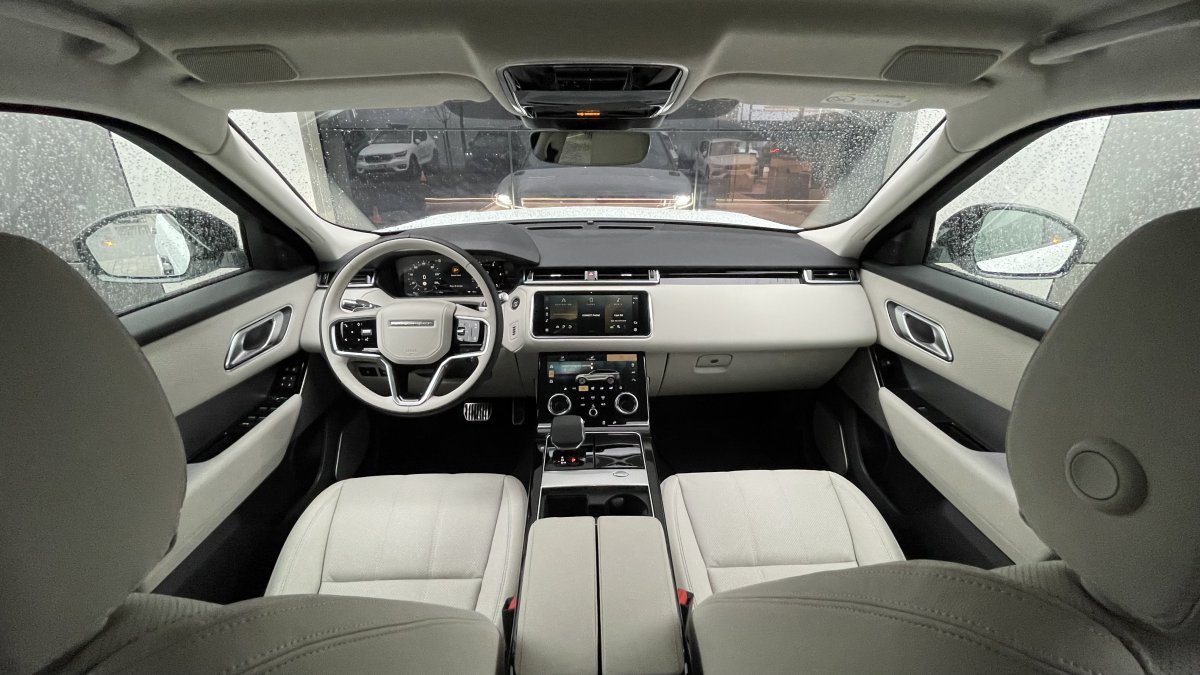 Land Rover Range Rover Velar 3.0D I6 MHEV AWD R-Dynamic SE