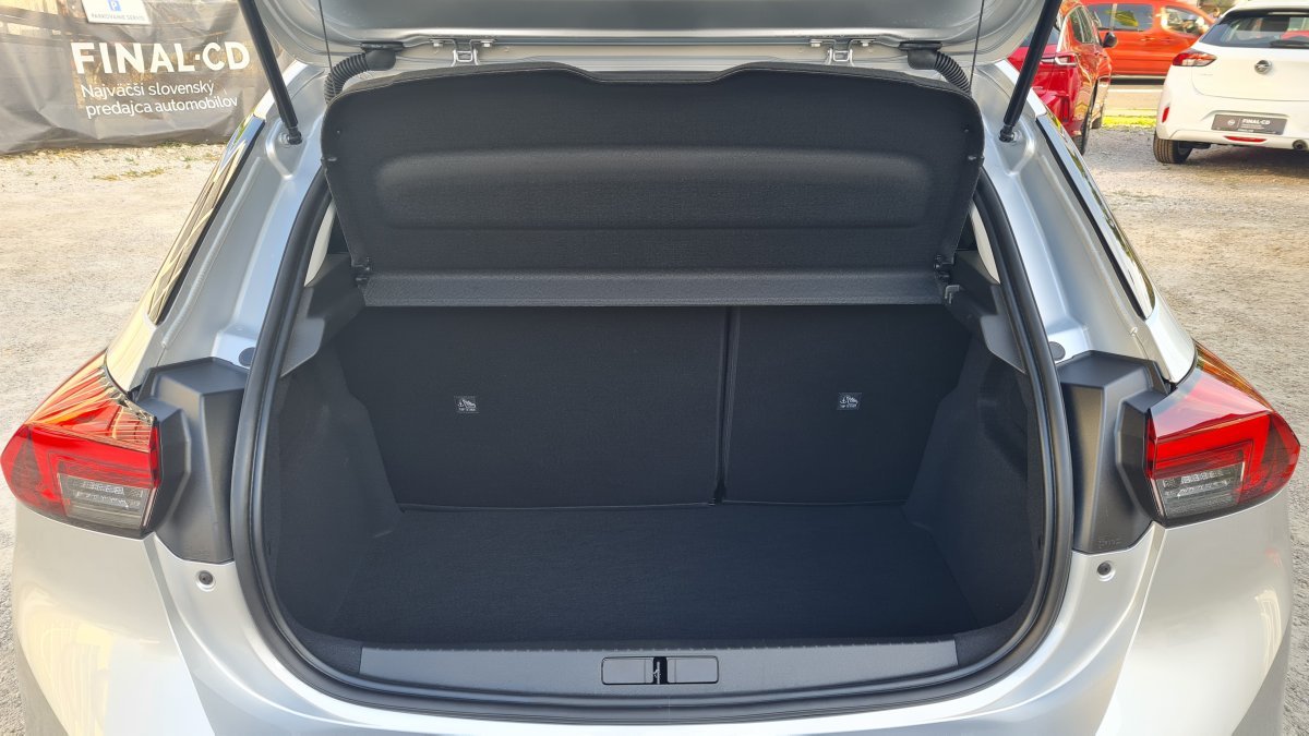 Opel Corsa NEW 1,2 Turbo Smile Plus MT6 74 kW