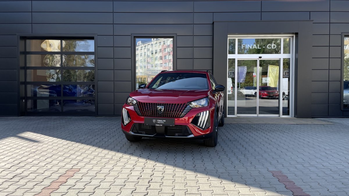 Peugeot 2008 NEW 1.2 PureTech ALLURE 1.2 PureTech 130k EAT8