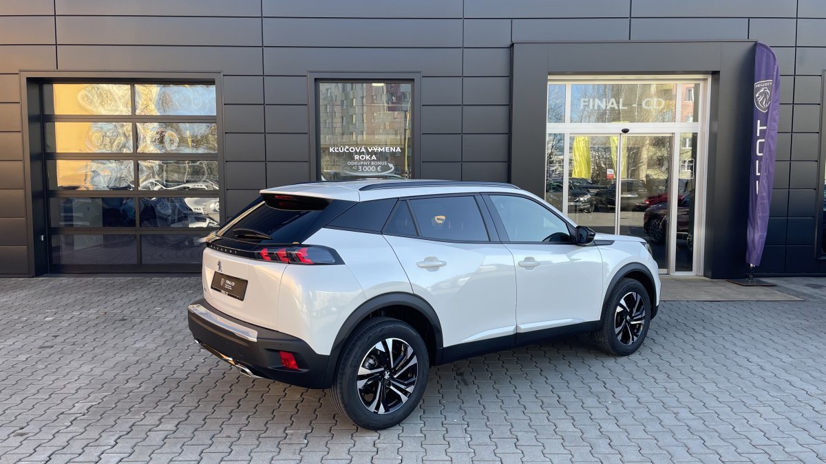 Peugeot 2008 NEW 1.2 PureTech Allure Pack 130k EAT8 SKLADOM