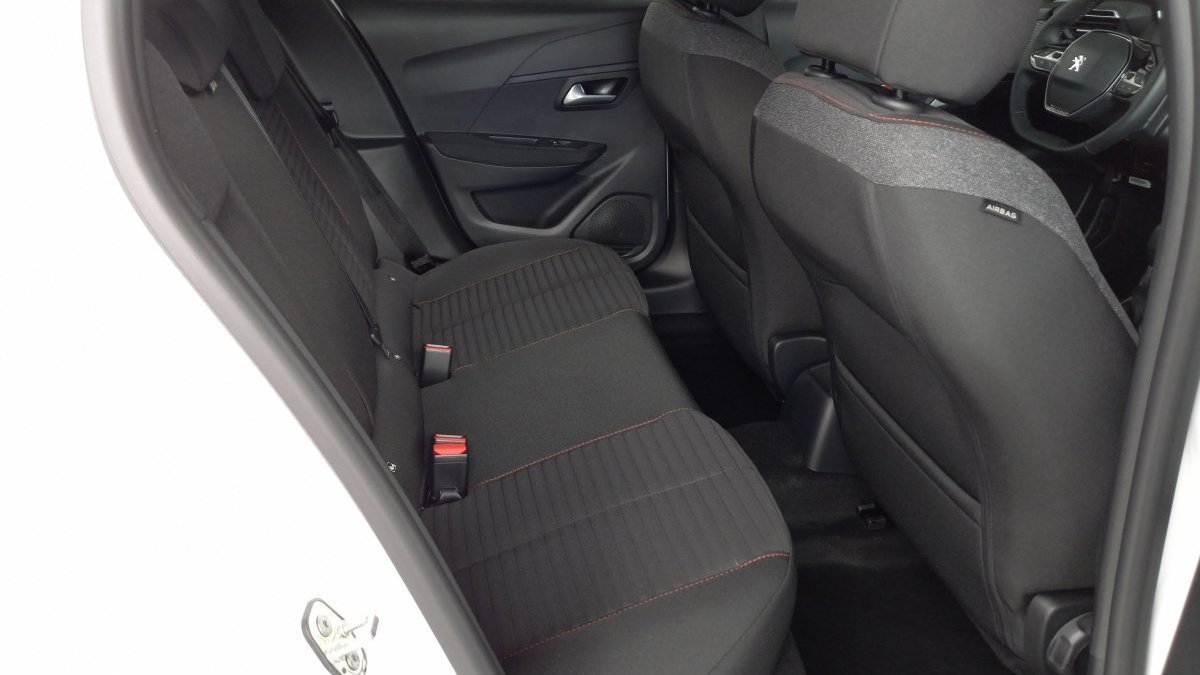 Peugeot 208 NEW 1.2 PureTech Active Pack 75k