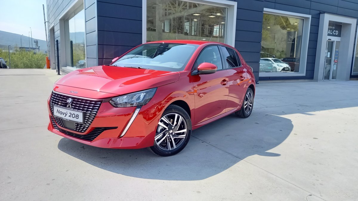 Peugeot 208 NEW 1.2 PureTech Allure 100k EAT8