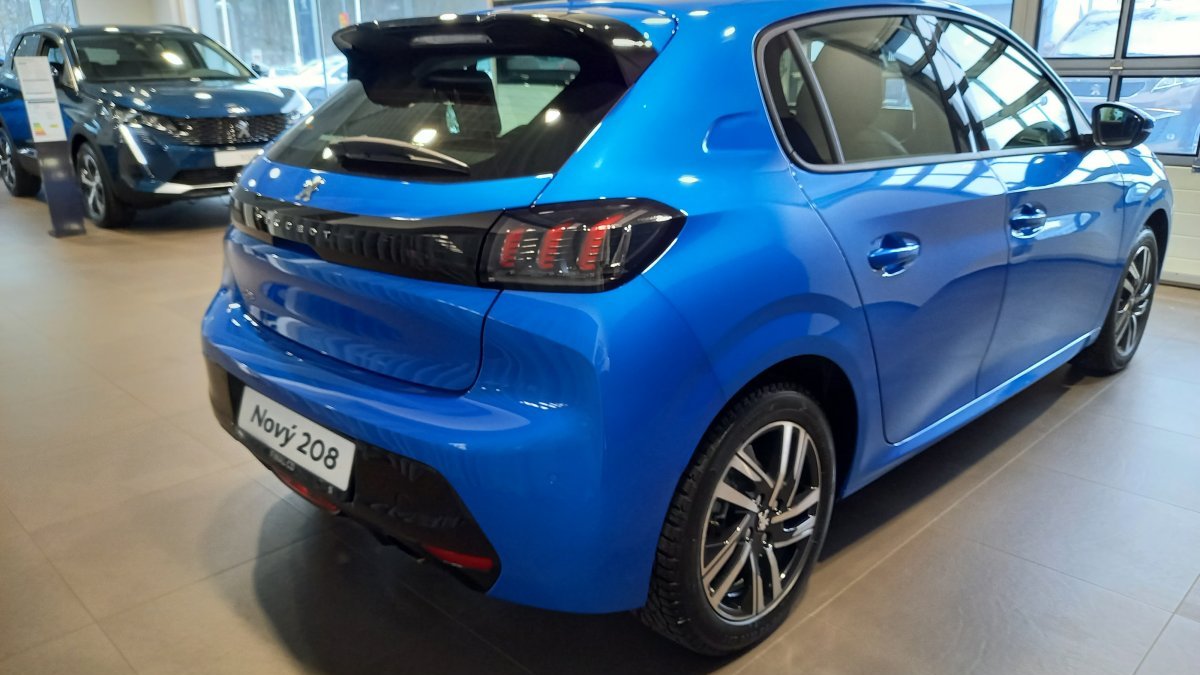 Peugeot 208 NEW 1,5 BlueHDi ALLURE PACK  100k BVM6