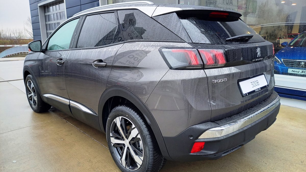 Peugeot 3008 NEW 1,5 BlueHDi Allure Pack 130k EAT8