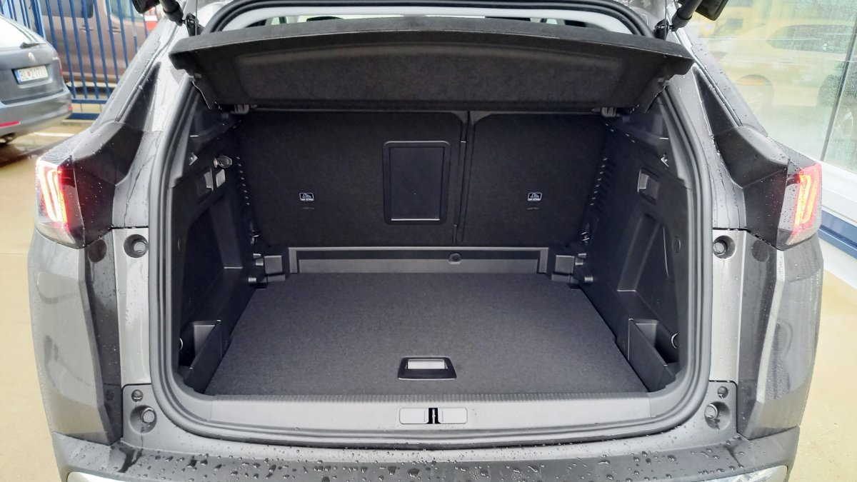 Peugeot 3008 NEW 1,5 BlueHDi Allure Pack 130k EAT8