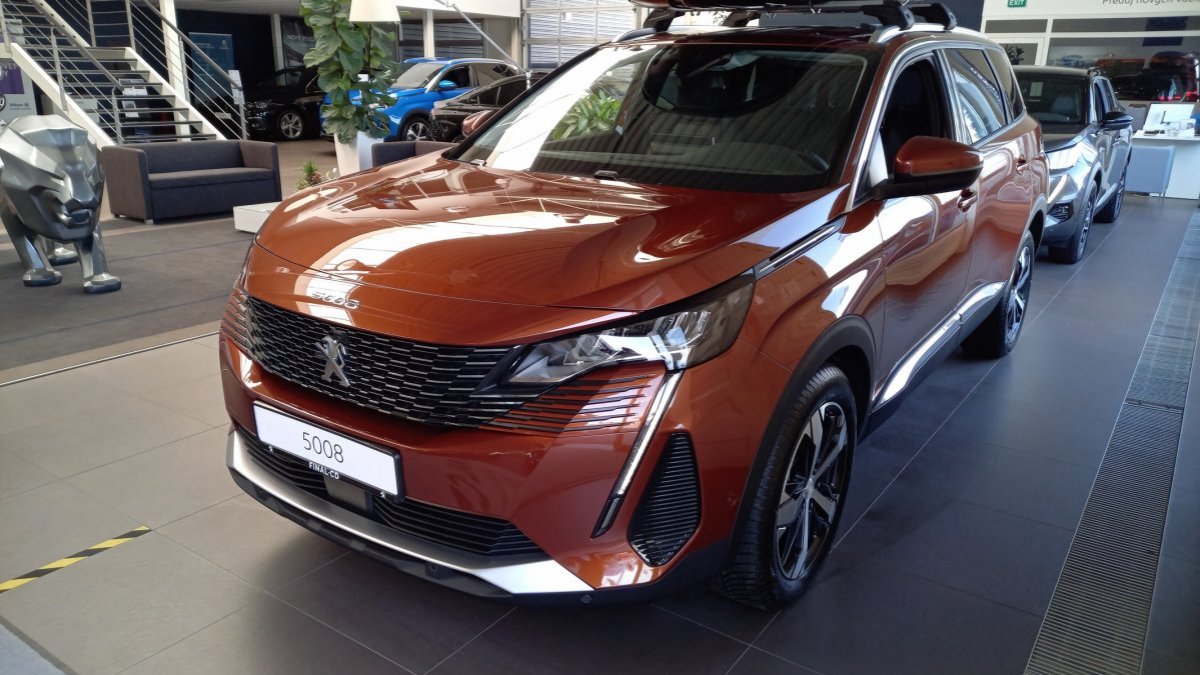 Peugeot 5008 NEW 1,5 BlueHDi ALLURE PACK 130k EAT8