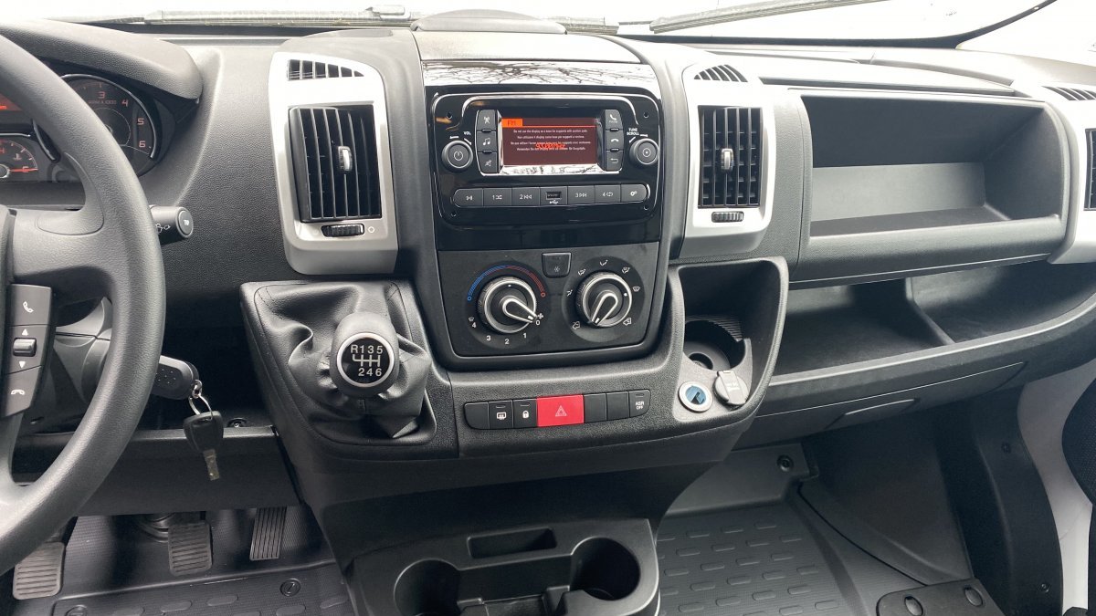 Peugeot Boxer 2.2 BlueHDi Furgon Pack 435 L4H3 € 6.4 sklad