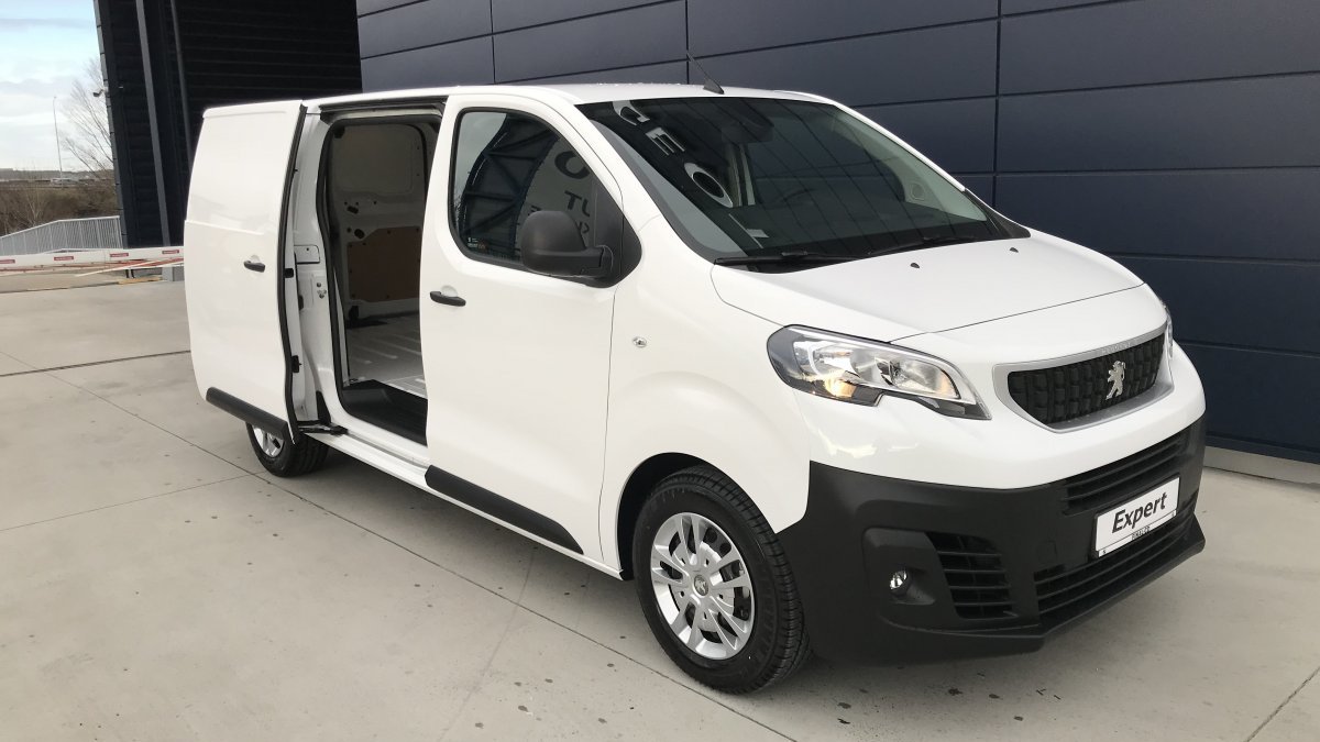 Peugeot Expert Furgon 2,0 BlueHDi PREMIUM L2 145k EAT8