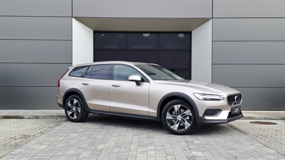Volvo V60 CROSS COUNTRY B4 (D) Core AWD