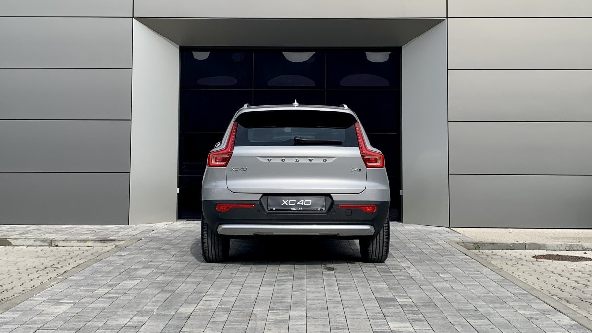 Volvo XC40 B4 CORE AT7 AWD