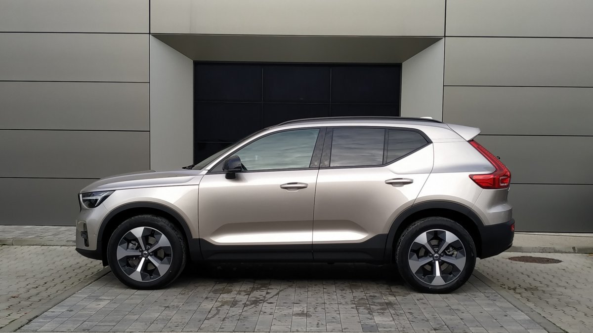 Volvo XC40 B4 Ultimate Dark AT7 AWD Volvo FINALCD